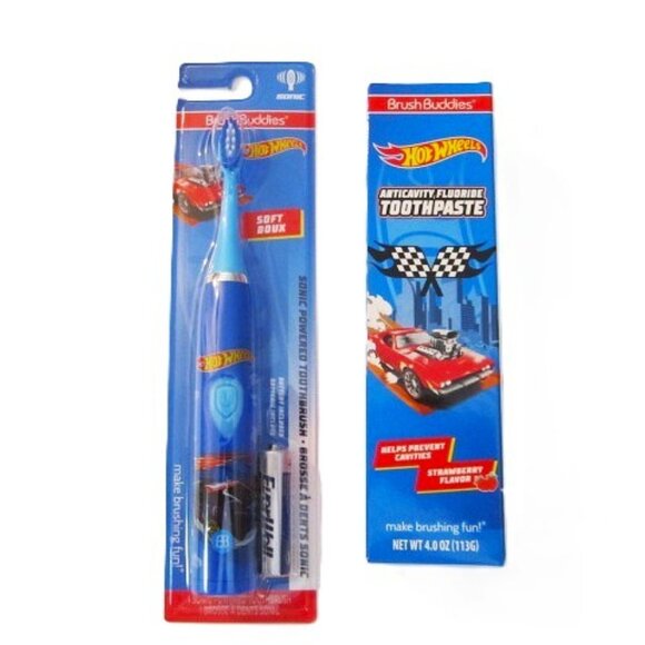 Hot Wheels Gift Set Spin & Score Stunt Track, Toothbrush & Toothpaste - Picture 3 of 4